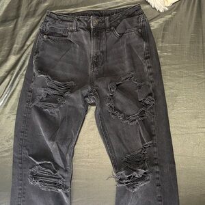 Women’s American Eagle Black ripped jeans